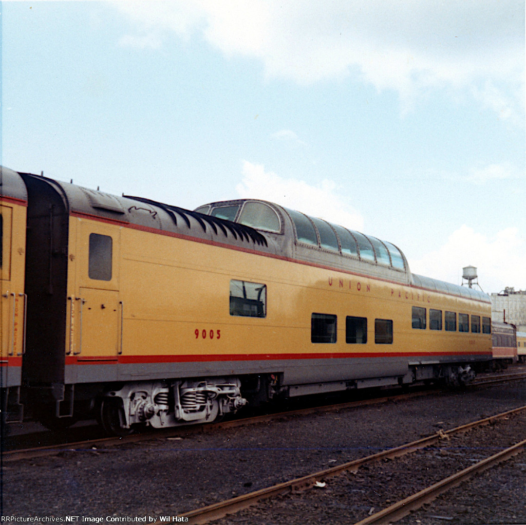 UP Dome Lounge-Obs. 9005